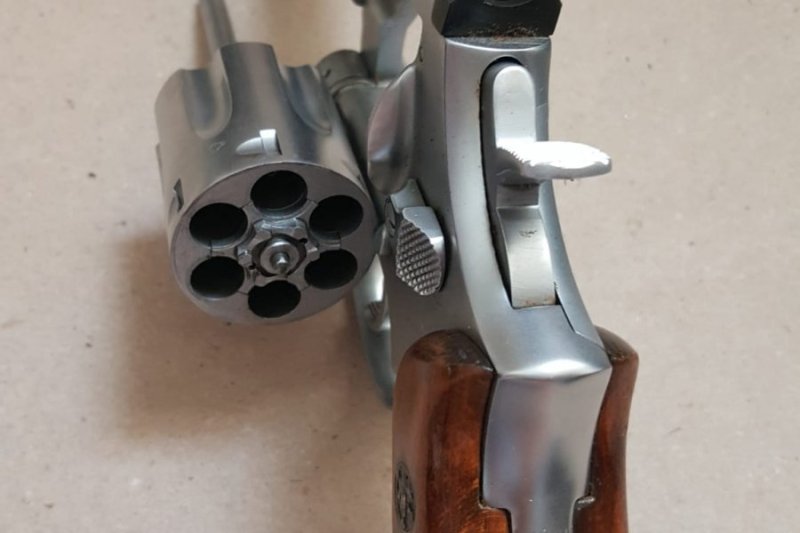 Temiz (ruhsatı hazır olan arasin)