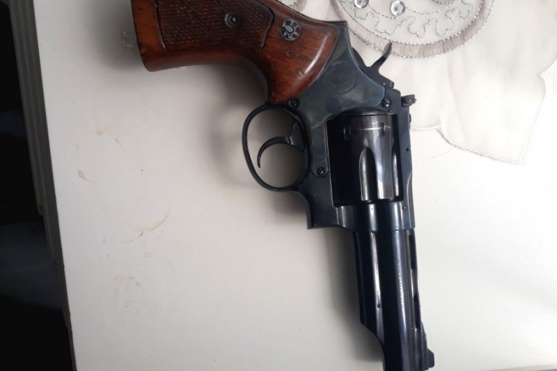 3.57  MAGNUM  KOMANCI