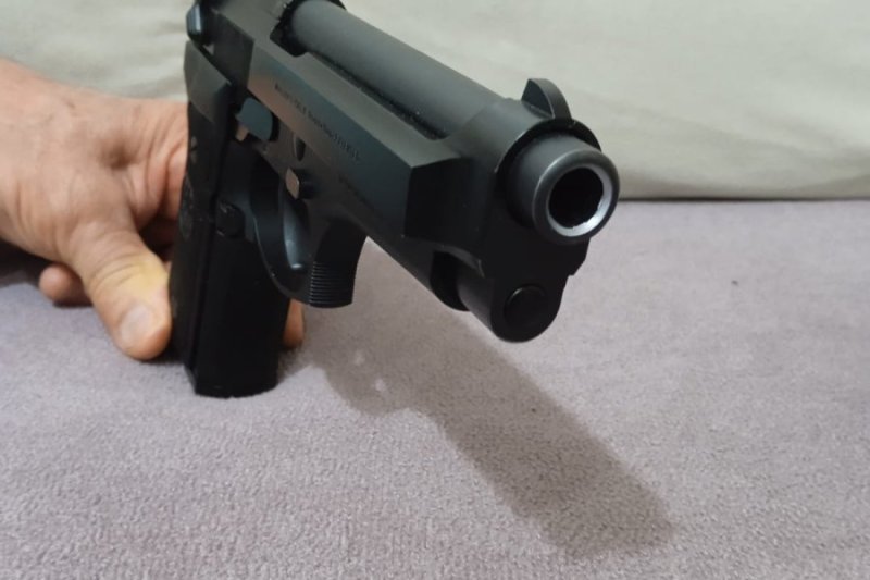 Sifirdan farksiz beretta f92