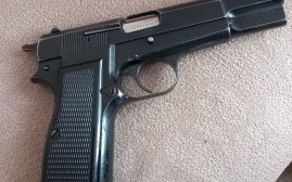 Belçi̇ka Browni̇nğ 245Pm